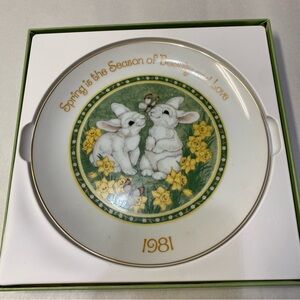 Vintage Designers Collection Spring Beauty Easter Plate 1981 Porcelain Bunny